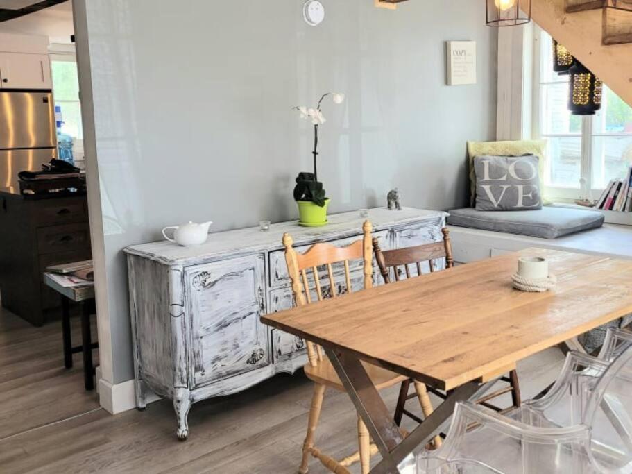 Om Chalet 1 Avec Spa Face Au Fleuve Saint-Jean Zewnętrze zdjęcie